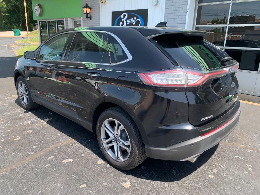 2016 Ford Edge - $12,400