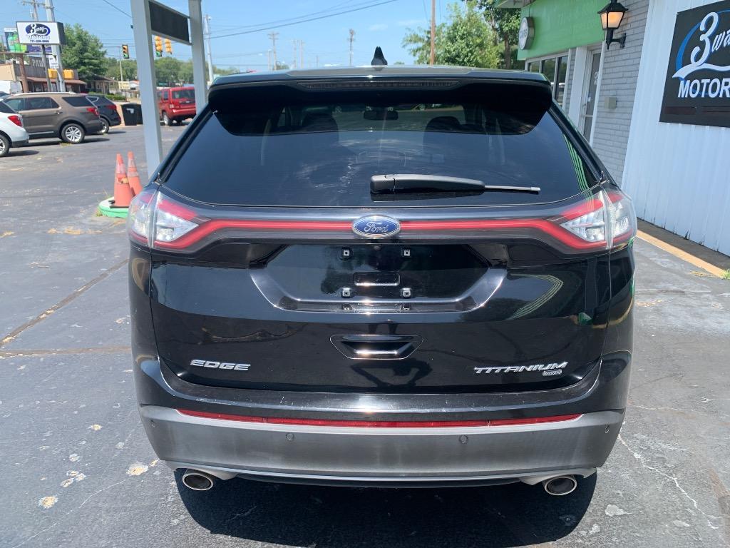 2016 Ford Edge - $12,400
