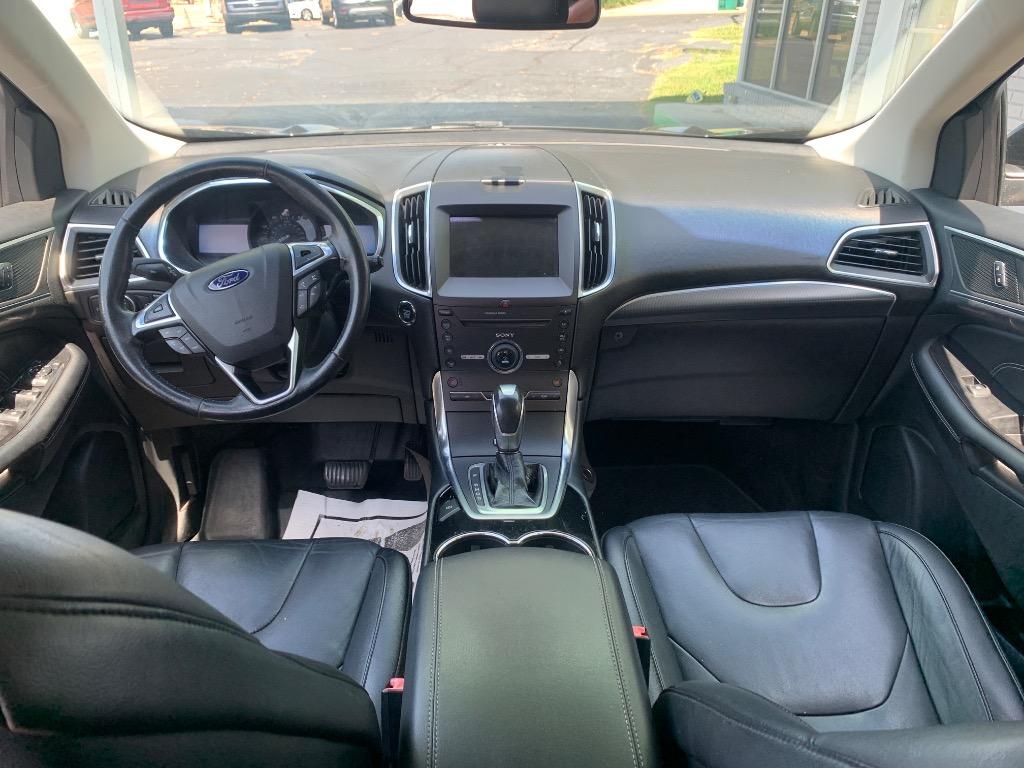 2016 Ford Edge - $12,400