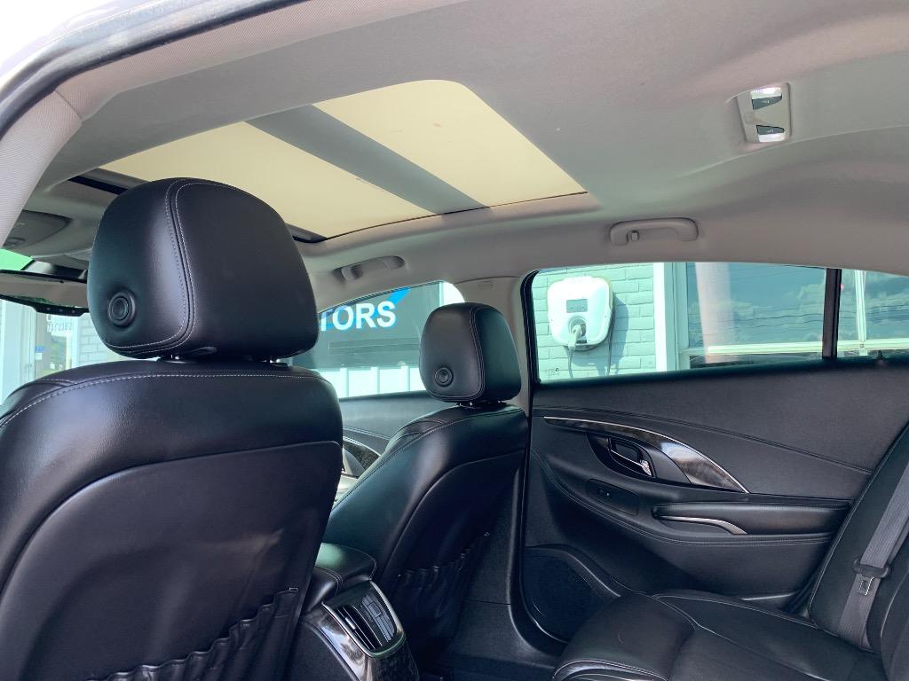 2015 Buick LaCrosse - $13,650