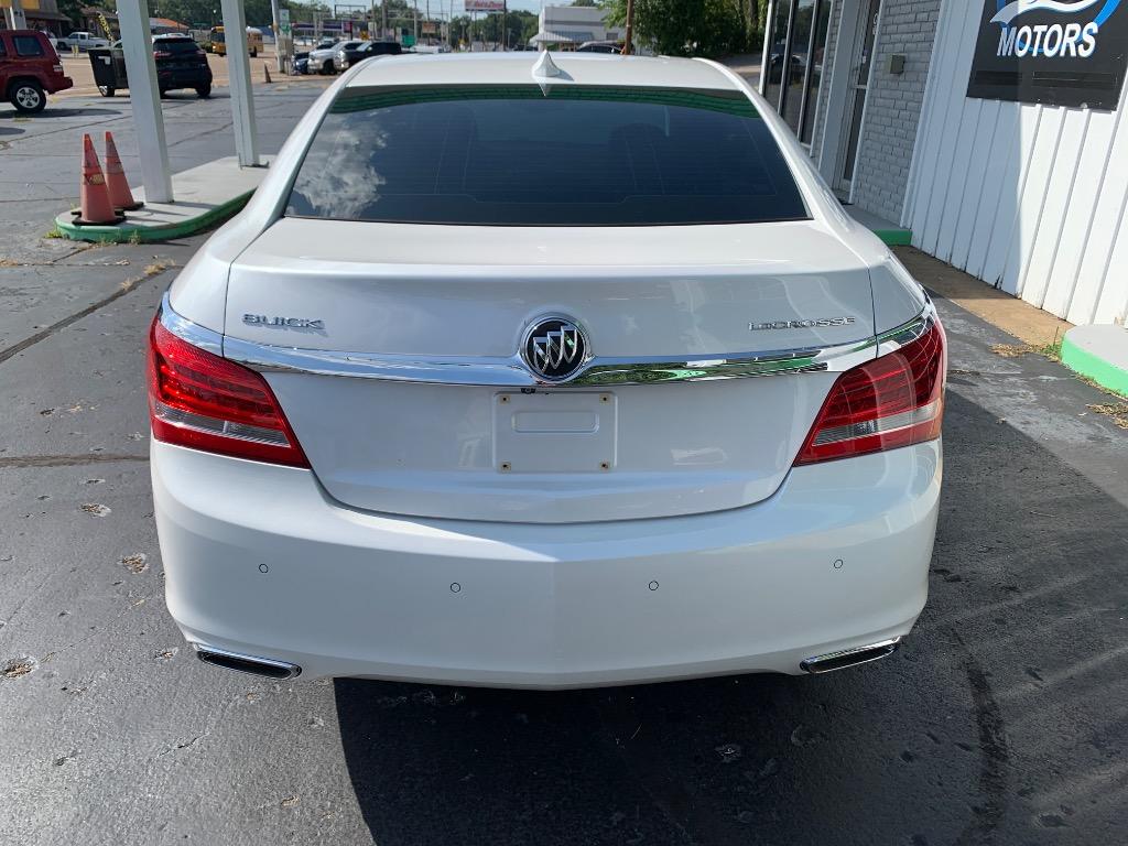 2015 Buick LaCrosse - $13,650