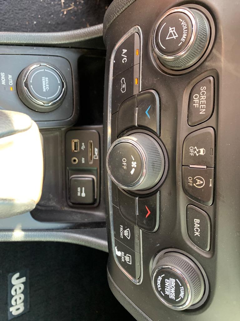 2016 Jeep Cherokee - $11,675