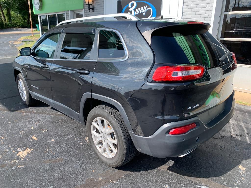 2016 Jeep Cherokee - $11,675
