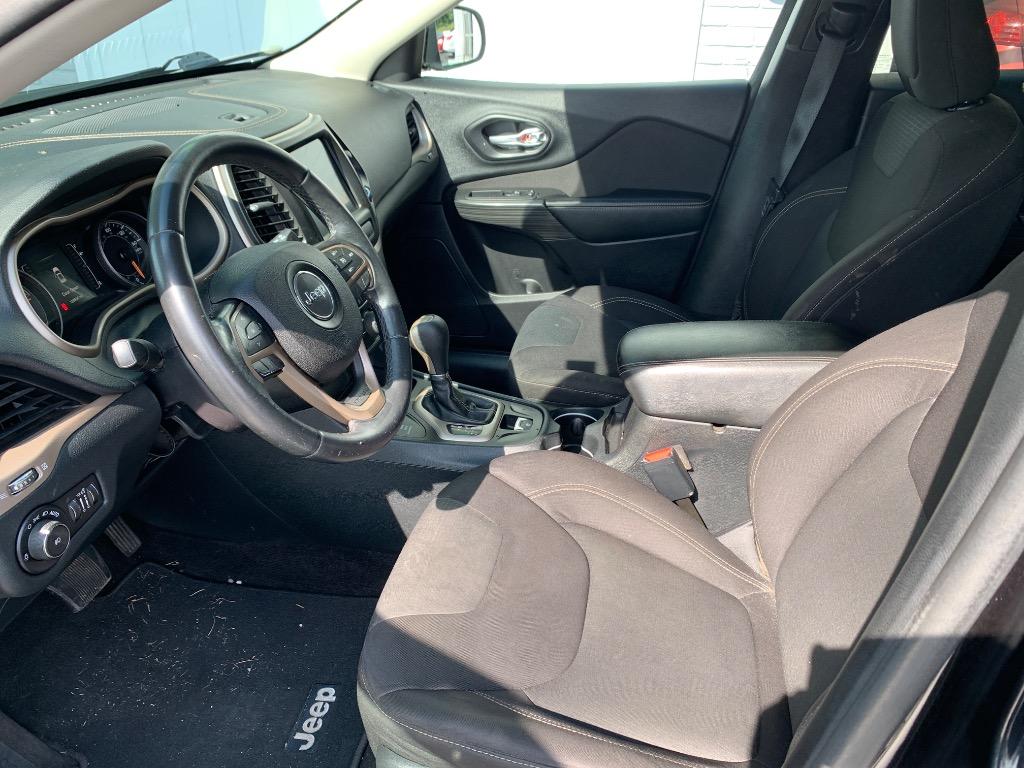 2016 Jeep Cherokee - $11,675