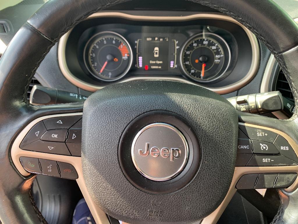 2016 Jeep Cherokee - $11,675