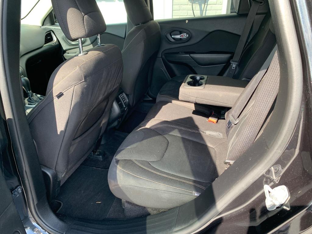 2016 Jeep Cherokee - $11,675
