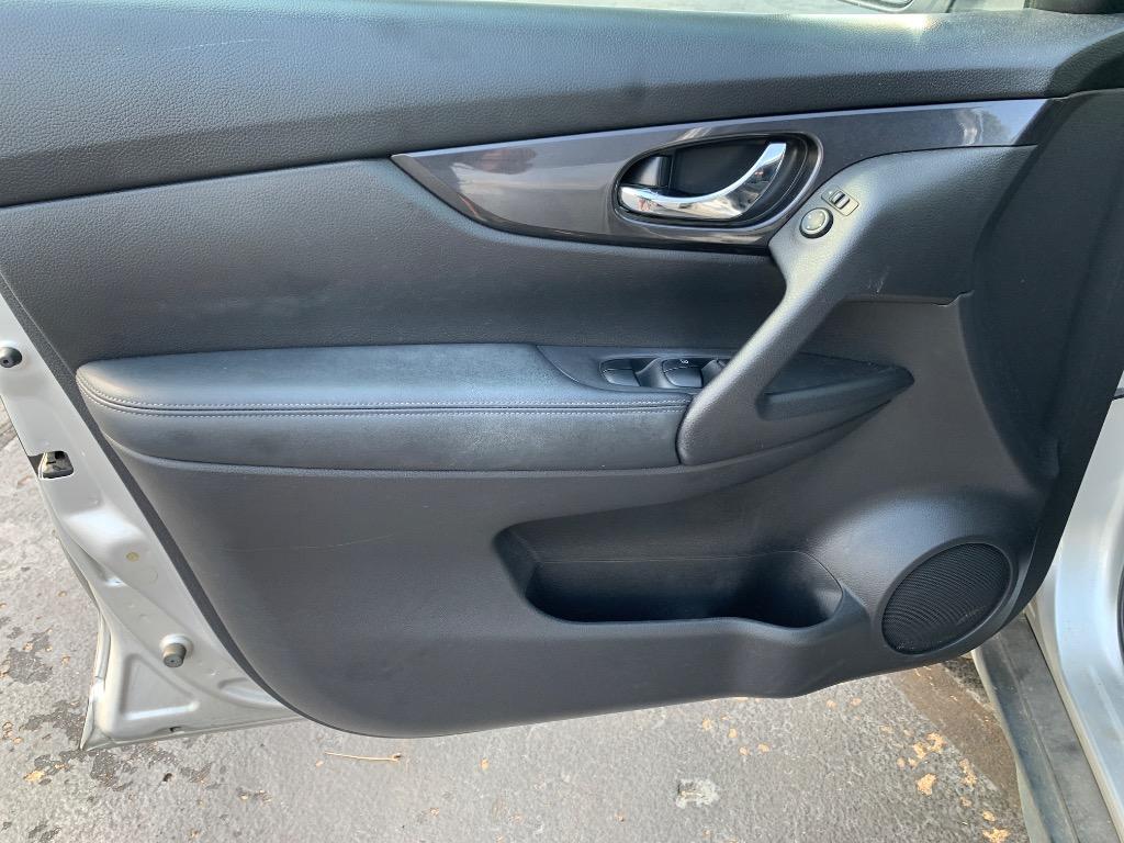 2017 Nissan Rogue - $7,250