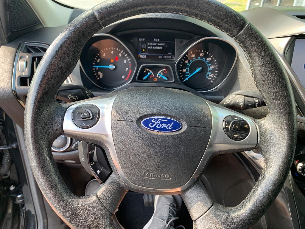 2015 Ford Escape - $6,995