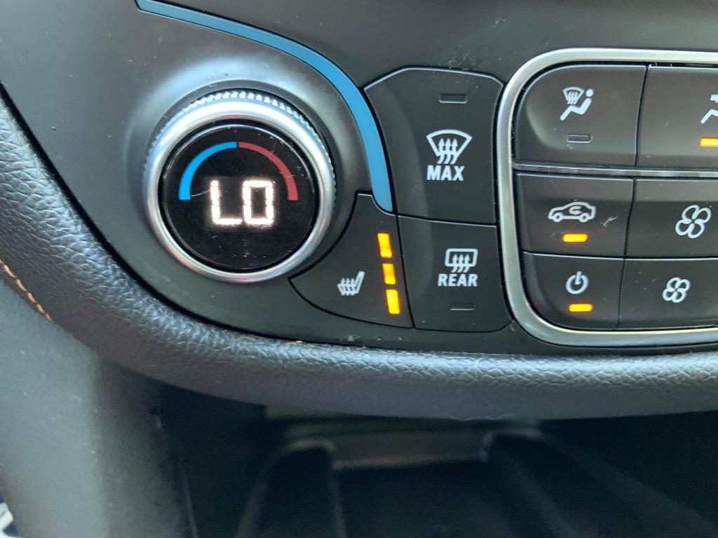 2020 Chevrolet Equinox - $17,975