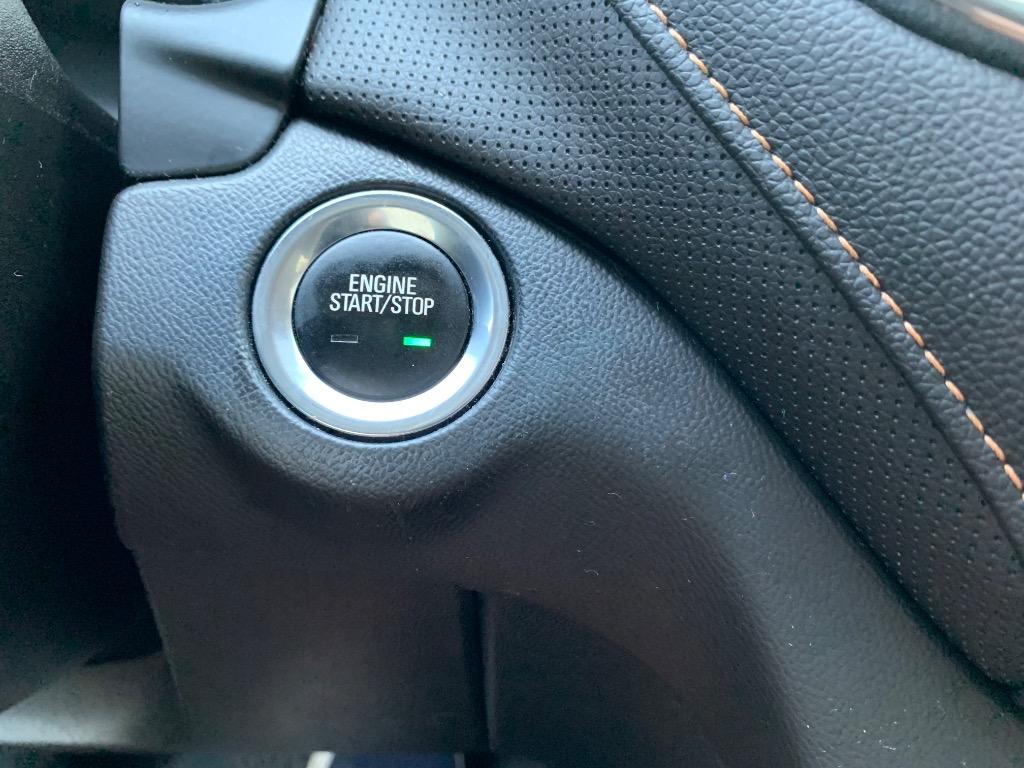 2020 Chevrolet Equinox - $17,975