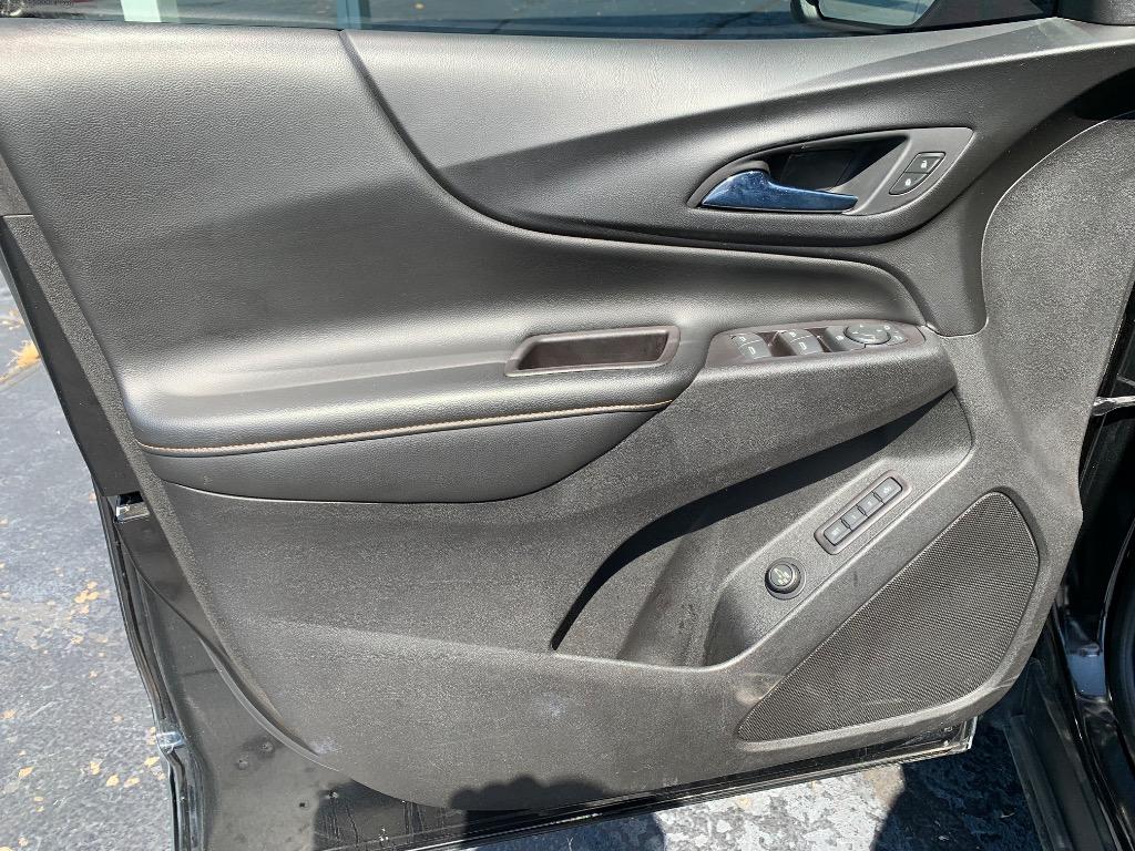 2020 Chevrolet Equinox - $17,975