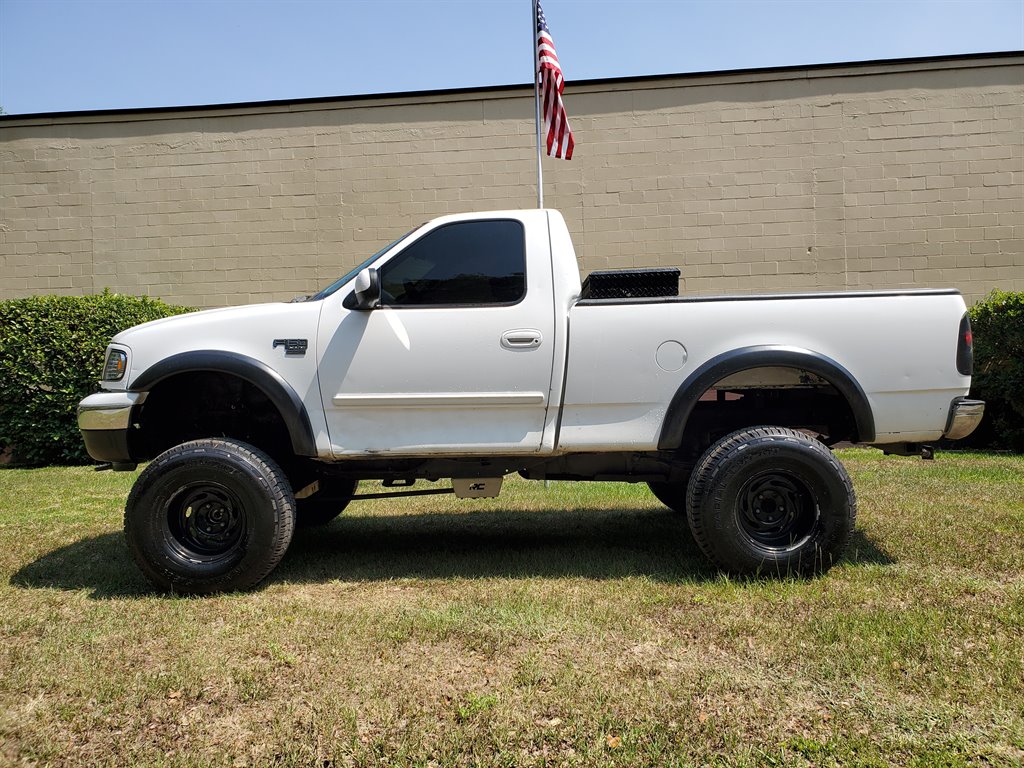 1999 Ford F-150 - $4,995