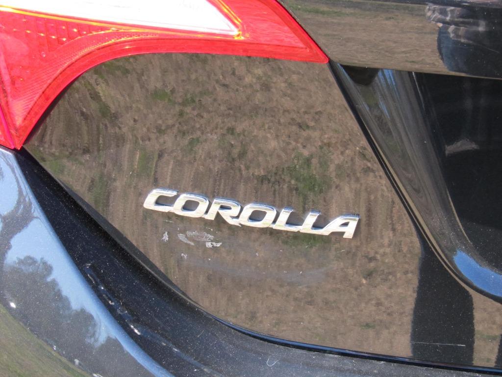 2016 Toyota Corolla S photo