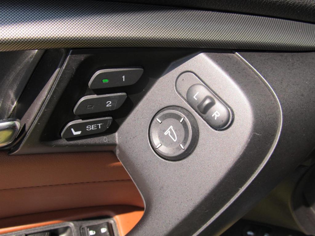 2012 Acura TL SH-AWD w/Advance photo