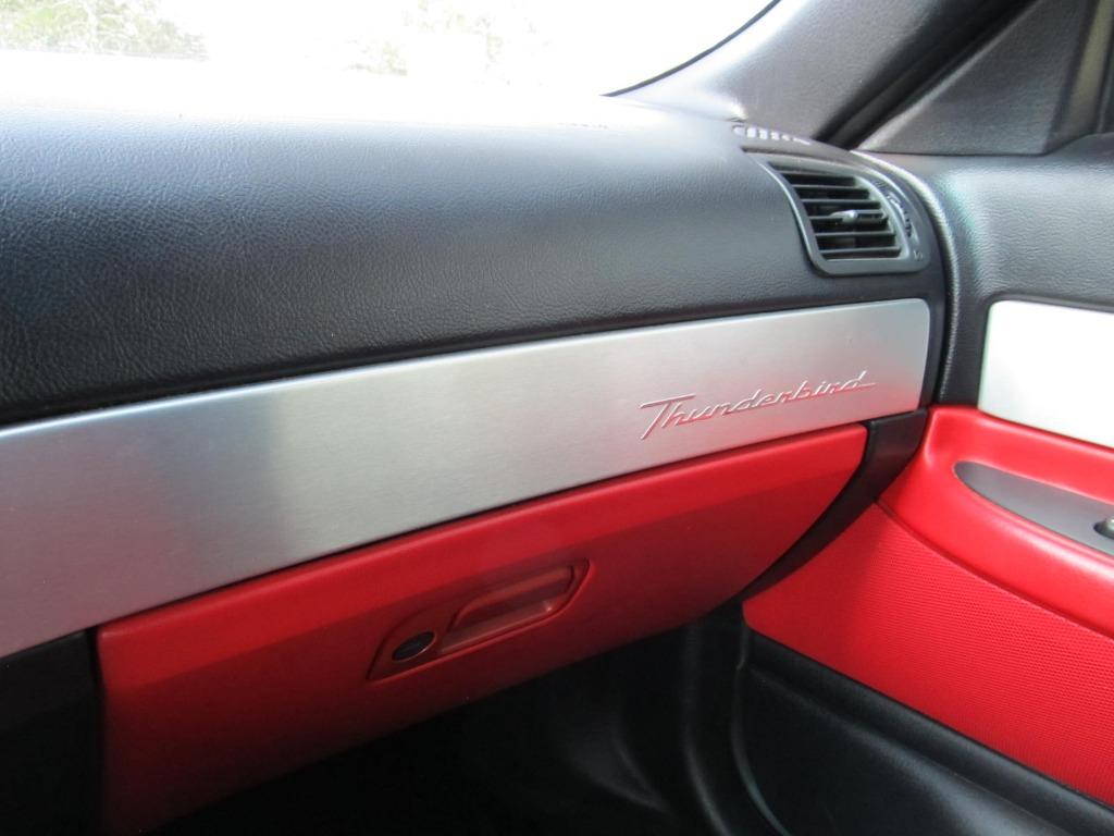2003 Ford Thunderbird Deluxe photo