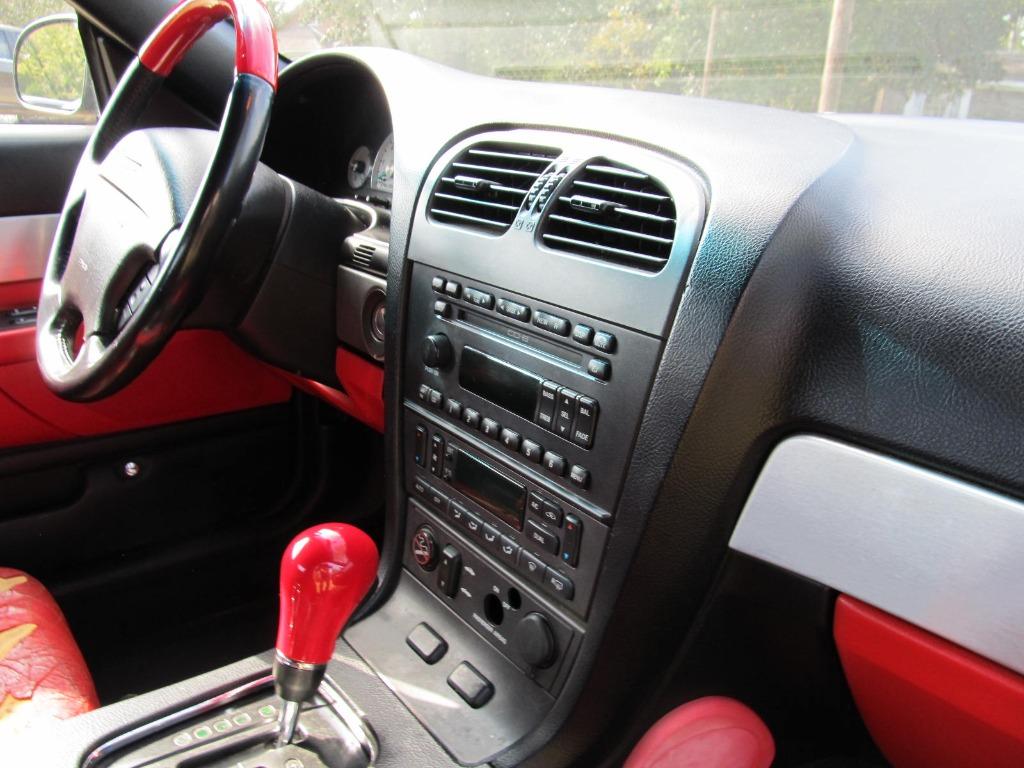 2003 Ford Thunderbird Deluxe photo