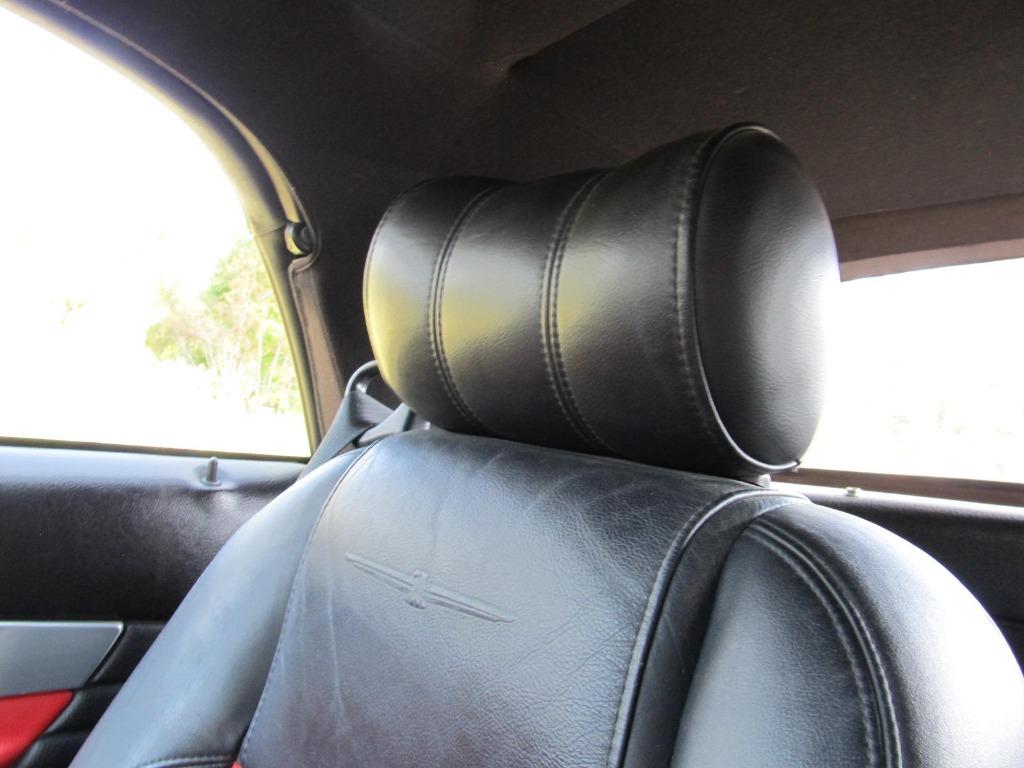 2003 Ford Thunderbird Deluxe photo