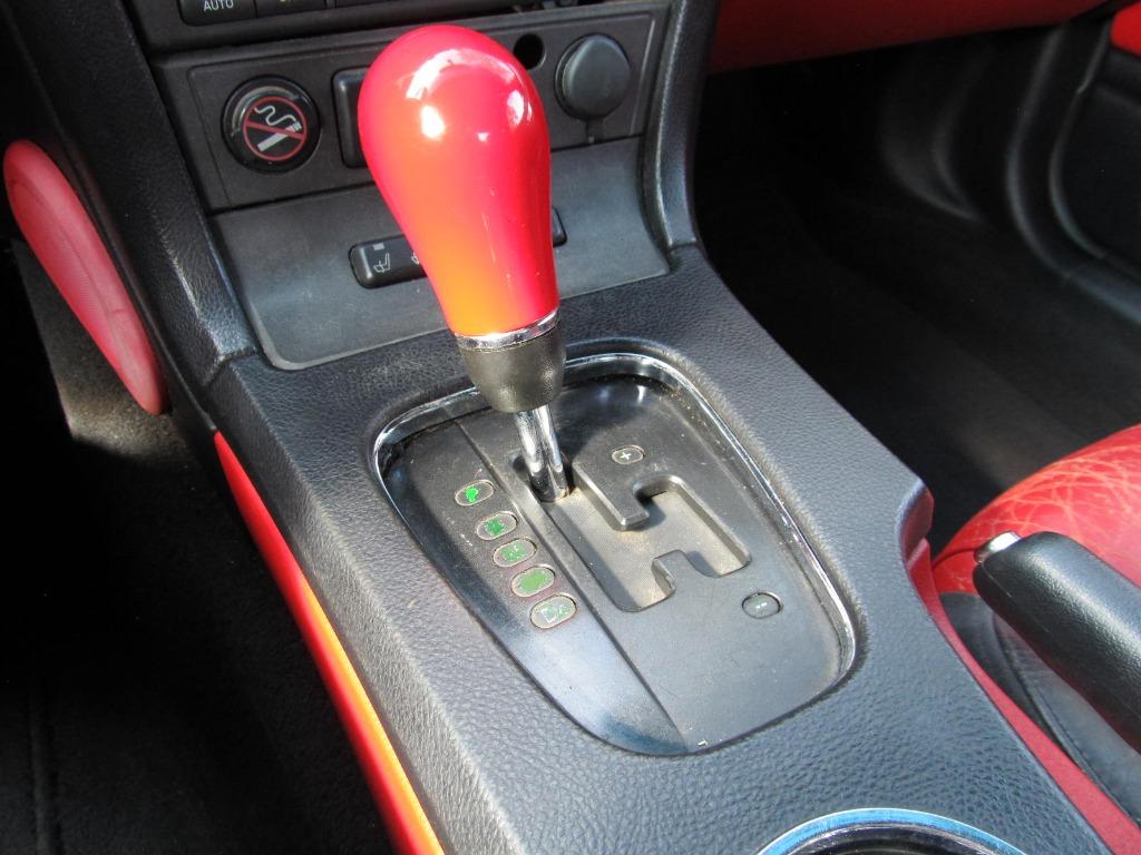 2003 Ford Thunderbird Deluxe photo