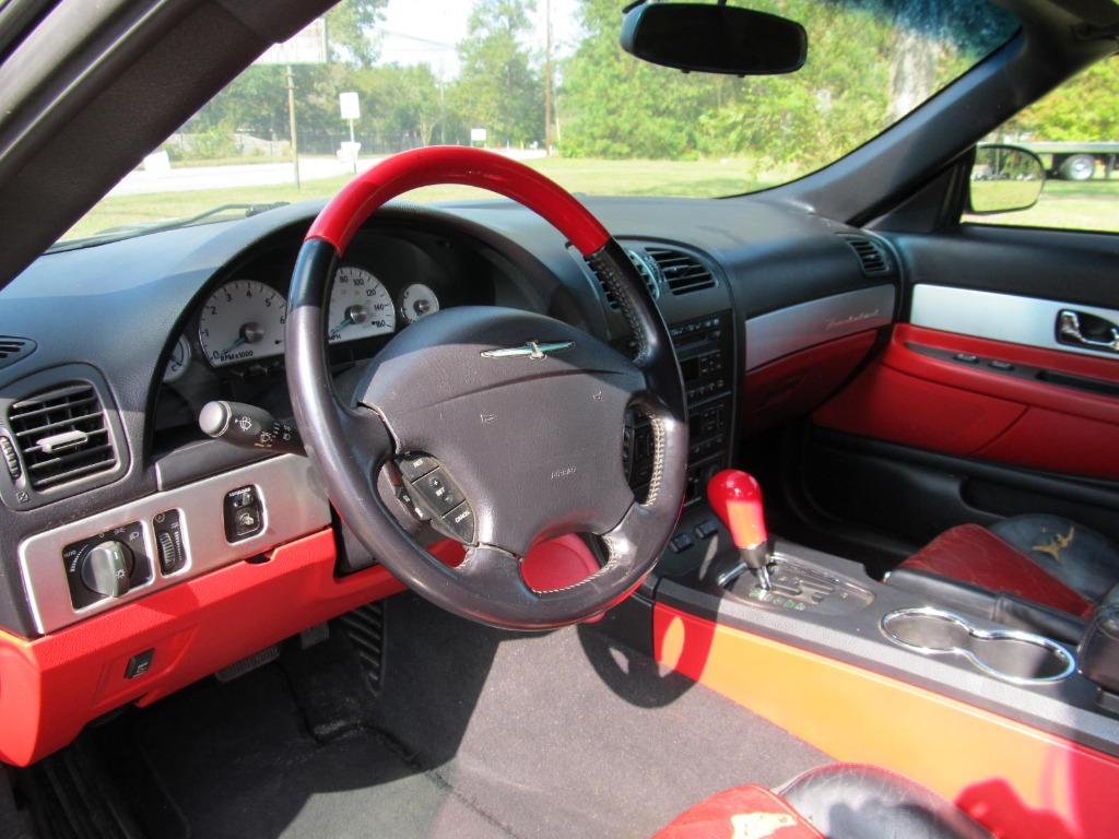 2003 Ford Thunderbird Deluxe photo