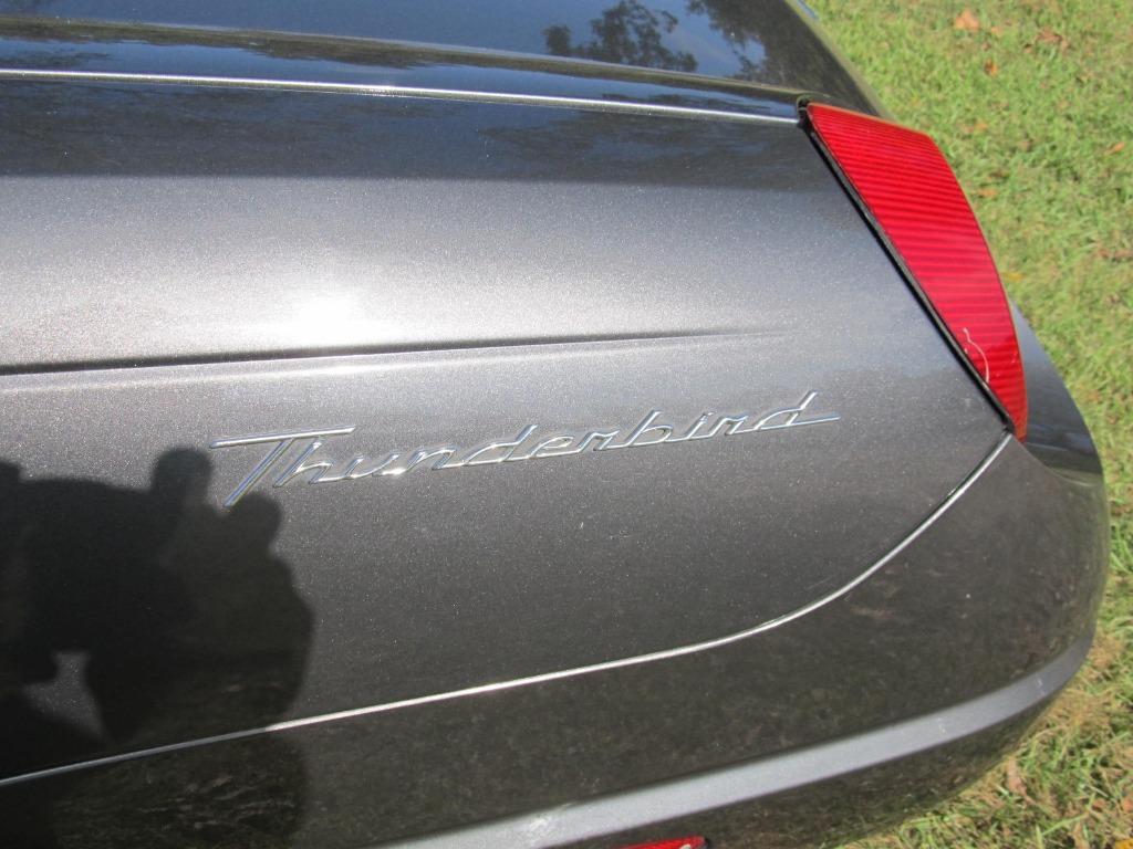 2003 Ford Thunderbird Deluxe photo