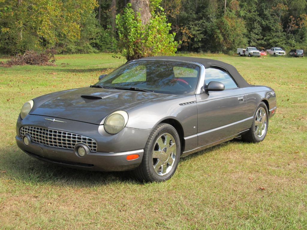 2003 Ford Thunderbird Deluxe photo