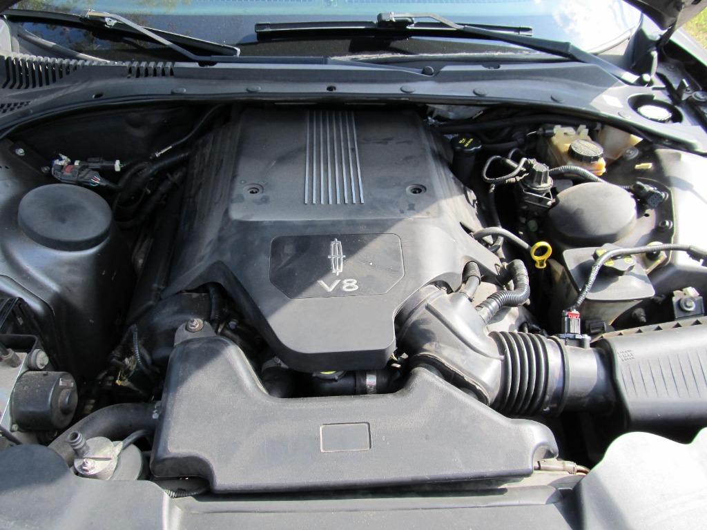 2003 Ford Thunderbird Deluxe photo