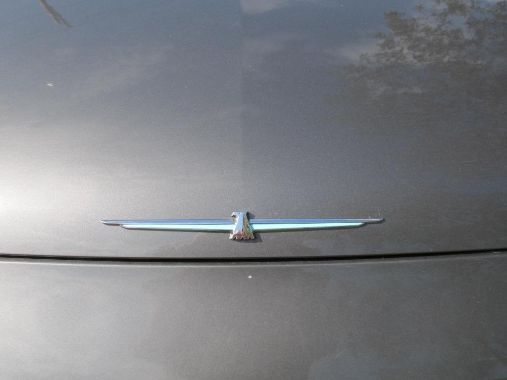 2003 Ford Thunderbird Deluxe photo
