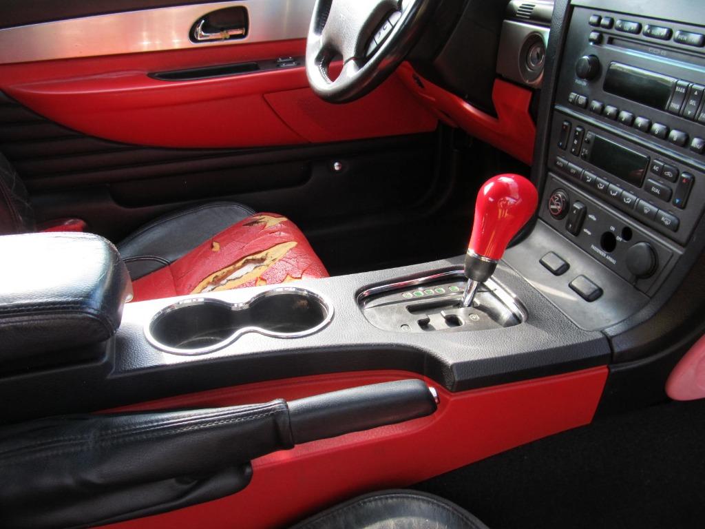 2003 Ford Thunderbird Deluxe photo