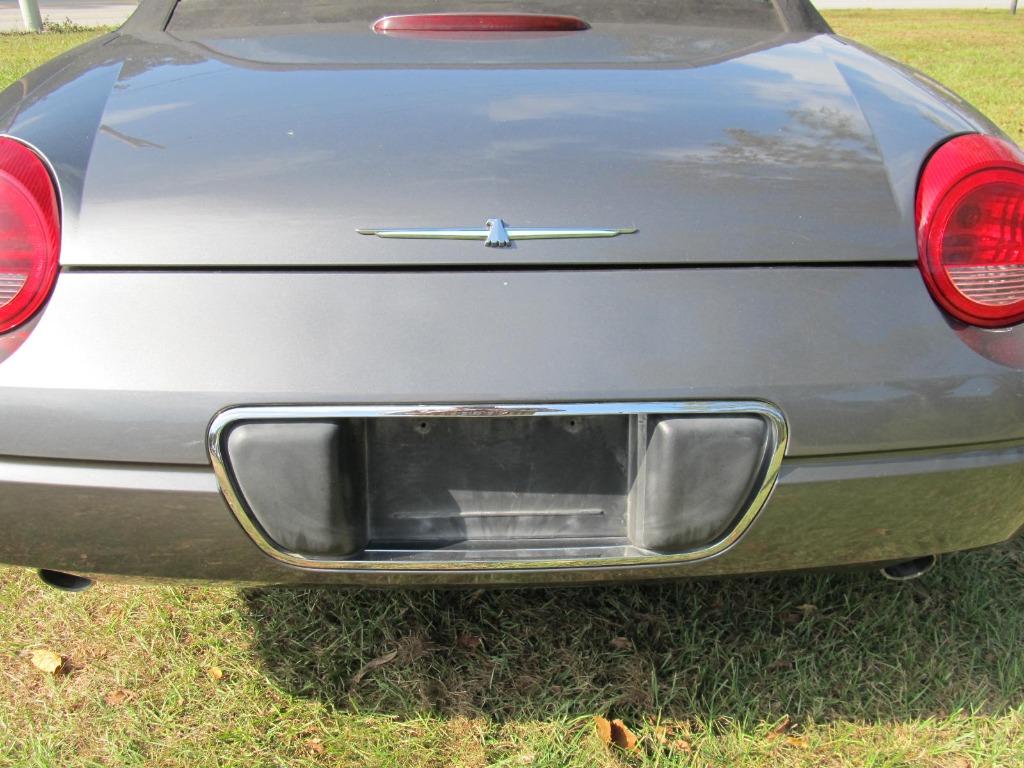 2003 Ford Thunderbird Deluxe photo