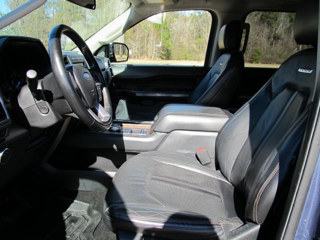 2020 Ford Expedition Max Platinum photo