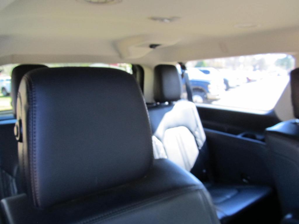 2020 Ford Expedition Max Platinum photo