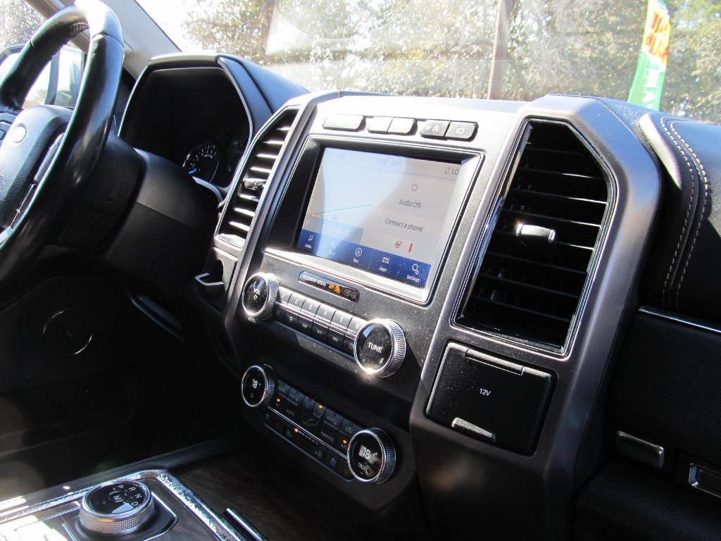 2020 Ford Expedition Max Platinum photo