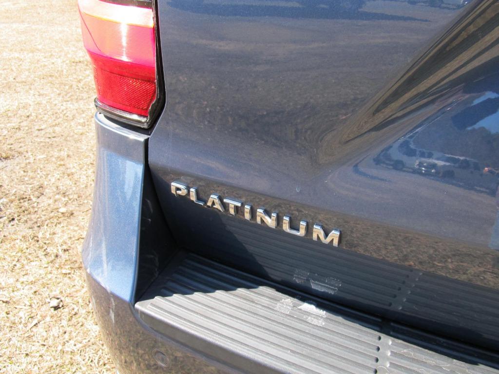 2020 Ford Expedition Max Platinum photo