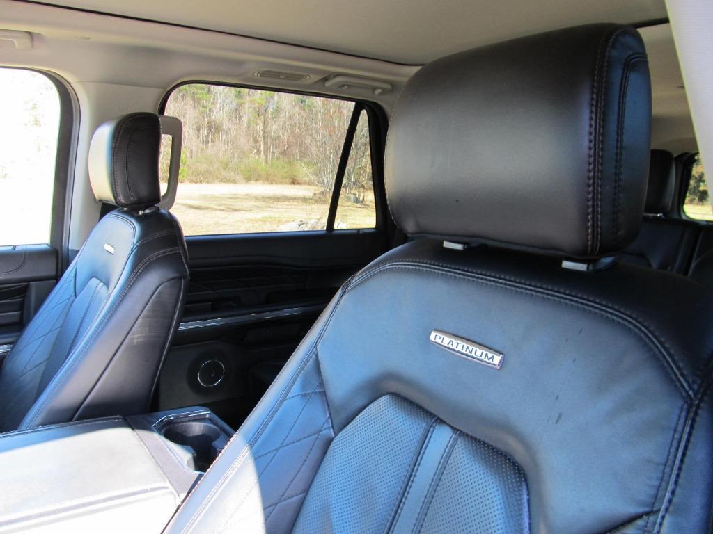 2020 Ford Expedition Max Platinum photo