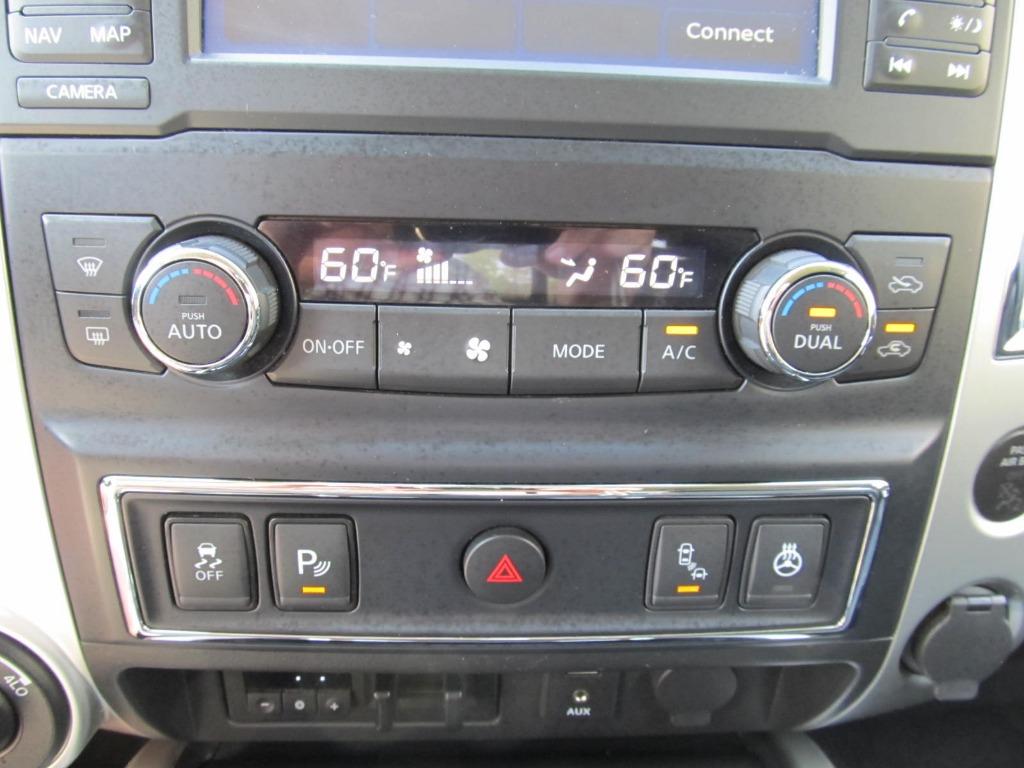 2018 Nissan Titan PRO-4x photo
