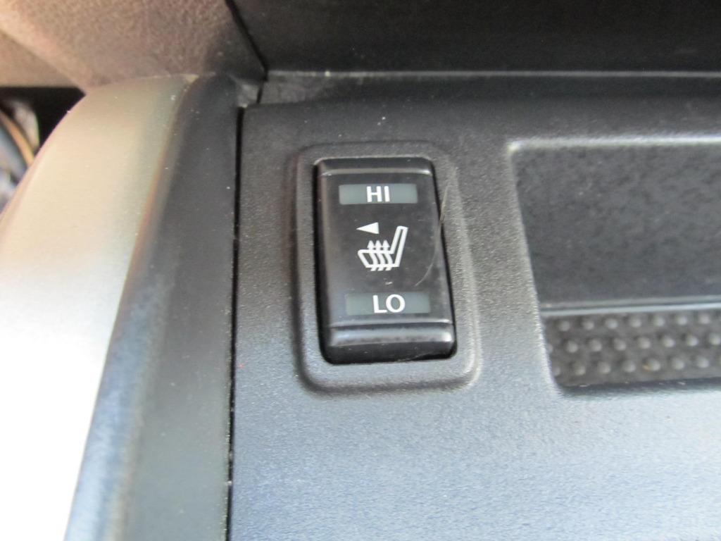 2018 Nissan Titan PRO-4x photo