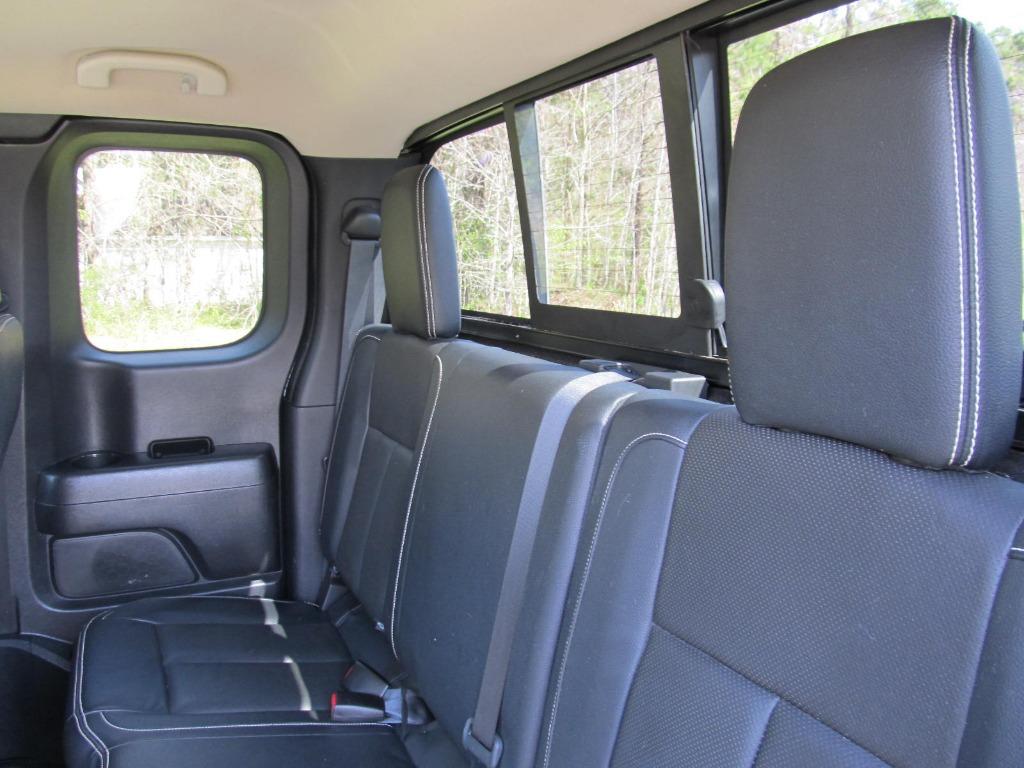 2018 Nissan Titan PRO-4x photo