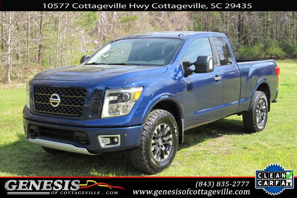 2018 Nissan Titan PRO-4x photo