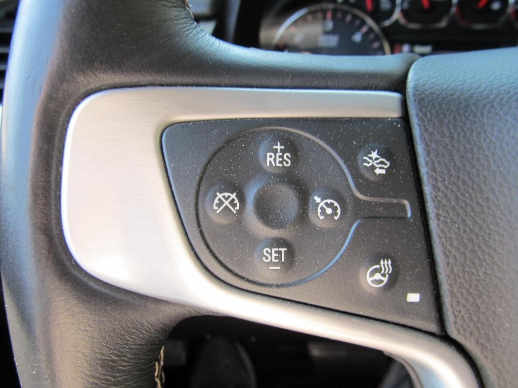2015 GMC Yukon SLT photo
