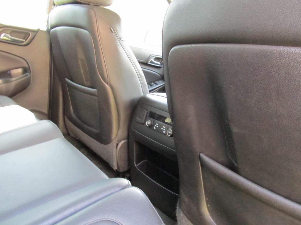 2015 GMC Yukon SLT photo