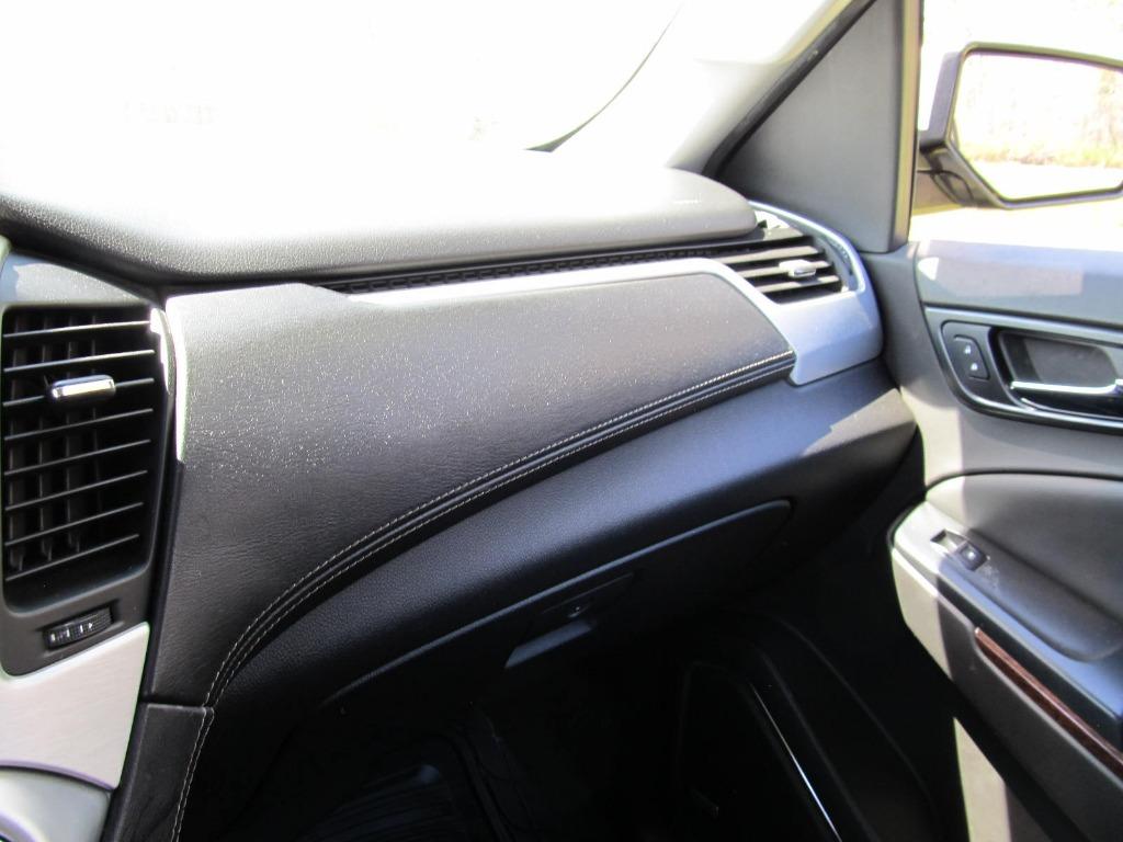2015 GMC Yukon SLT photo