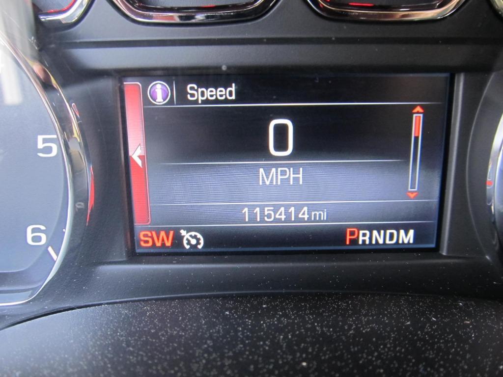 2015 GMC Yukon SLT photo