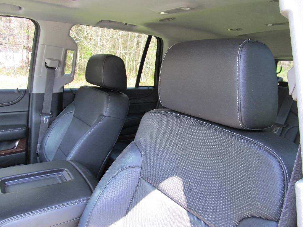 2015 GMC Yukon SLT photo