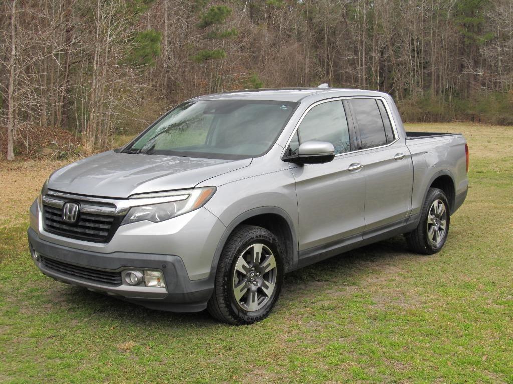 2017 Honda Ridgeline RTL-E photo