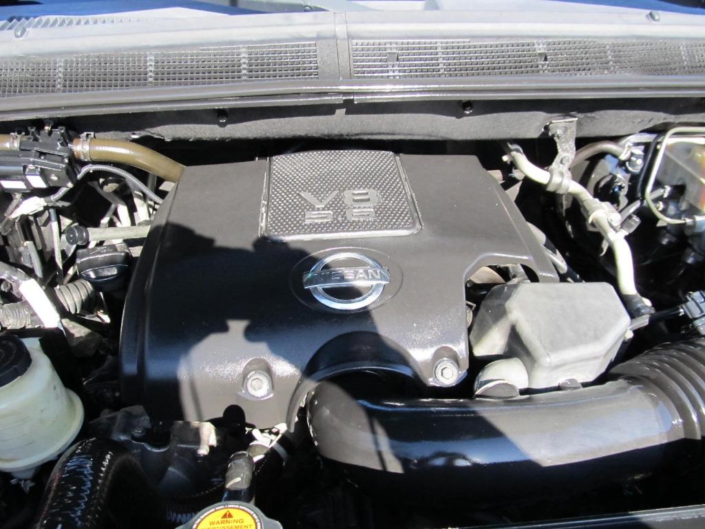 2013 Nissan Armada SV photo