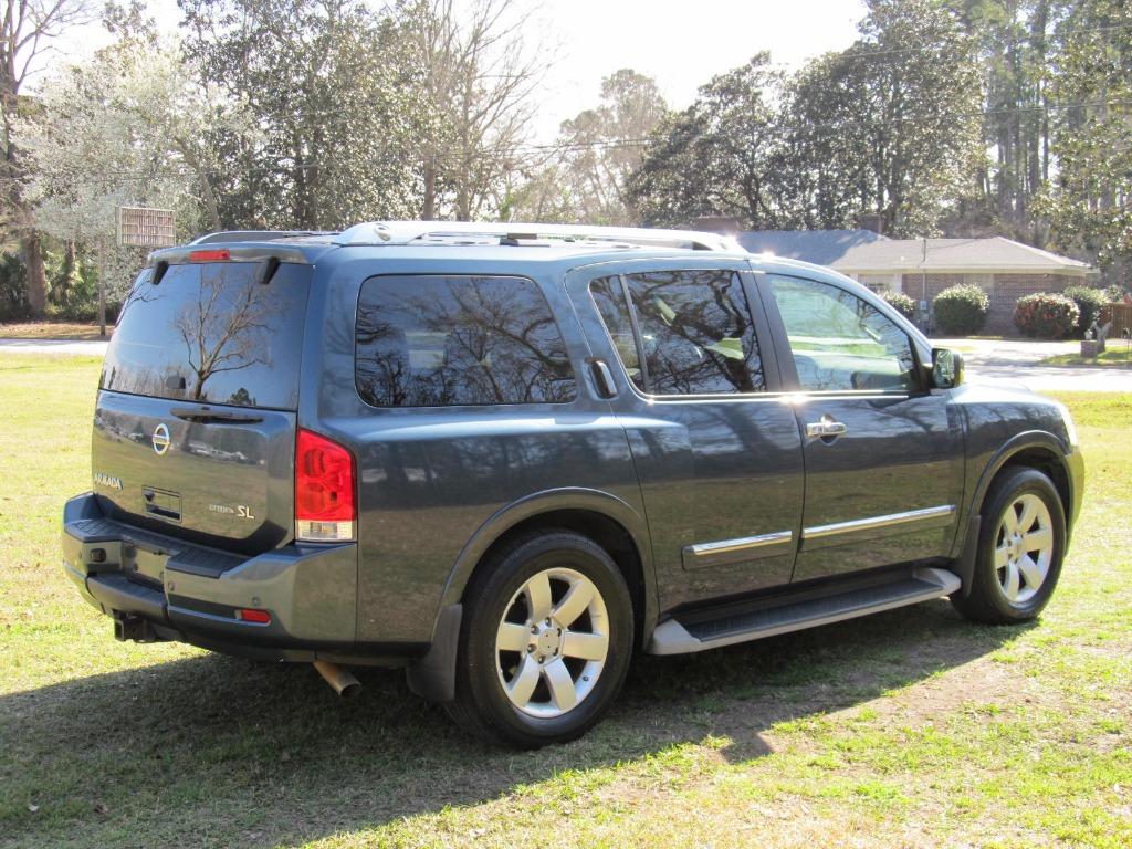 2013 Nissan Armada SV photo