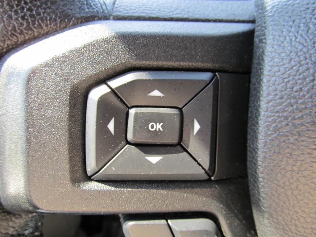 2016 Ford F150 XLT photo