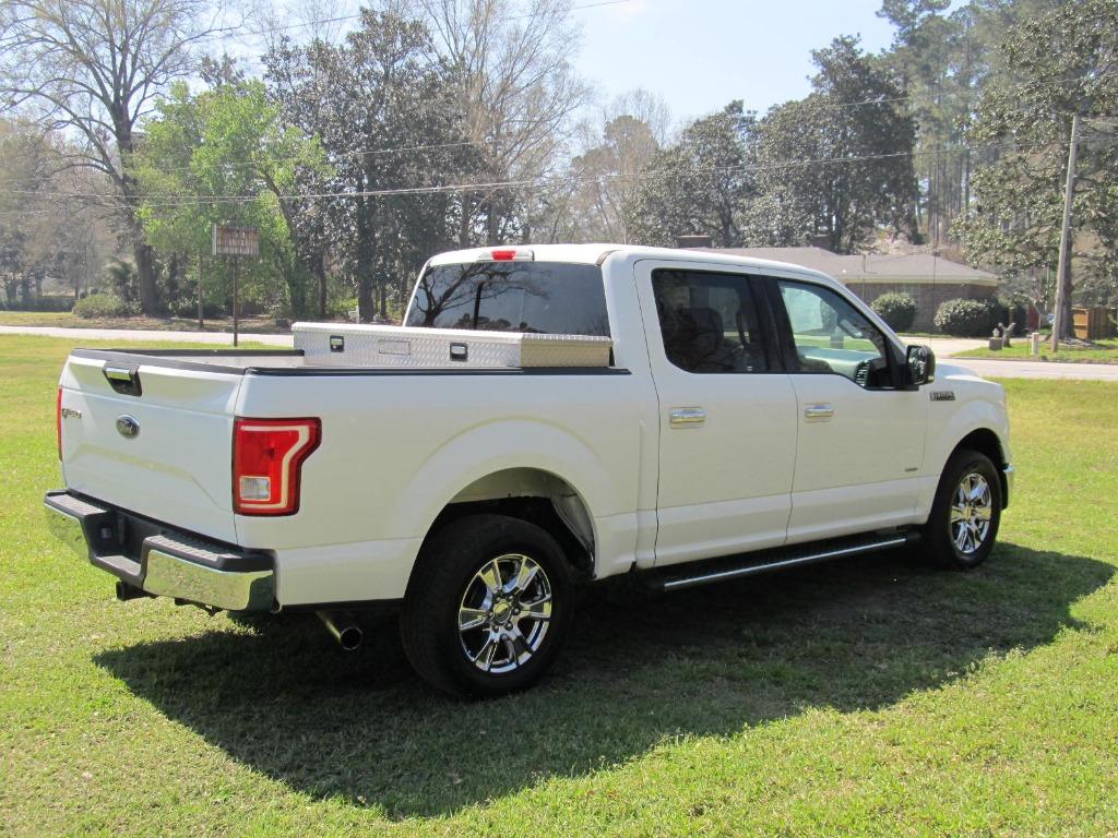 2016 Ford F150 XLT photo