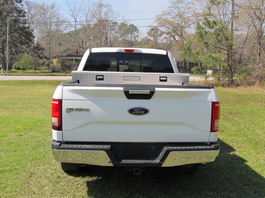 2016 Ford F150 XLT photo