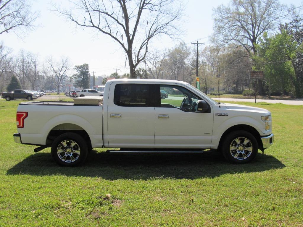 2016 Ford F150 XLT photo